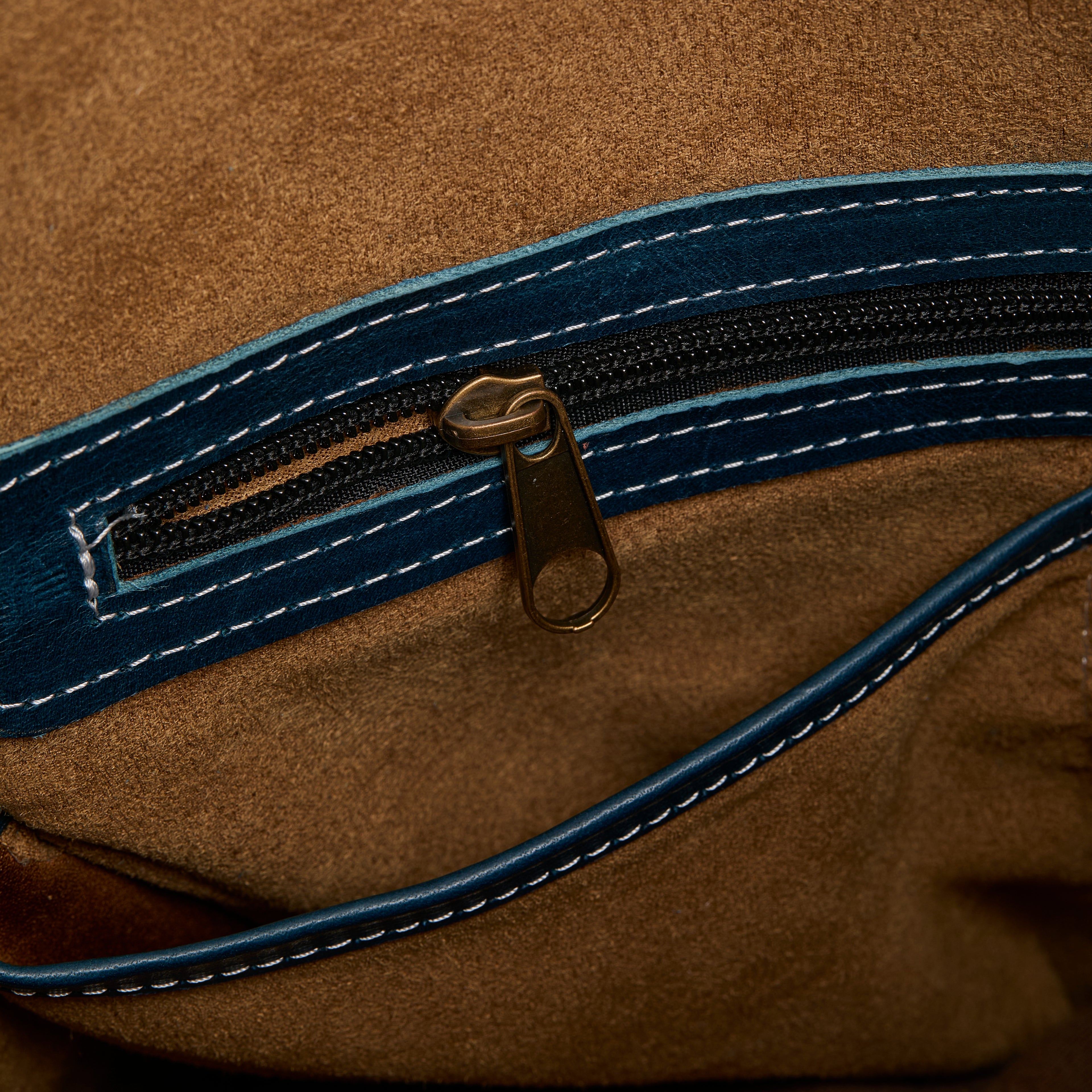 Mainichi Leather Rolltop Backpack with pockets - Kahurangi Blue