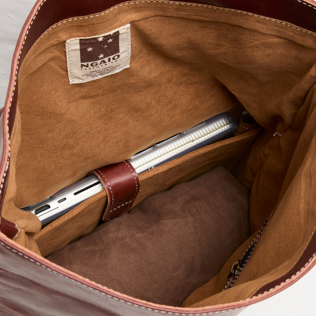 Mainichi Leather Rolltop Backpack with laptop - Kuriro Maroon-Brown
